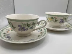 【NARUMI】ナルミ　グリーン　花柄　カップ&ソーサー　2客