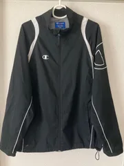 チャンピオン　ナイロンパーカー　ブラック　L