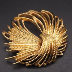 L005 MONET モネ ブローチ 大ぶり リーフ ゴールド デザイン コスチュームジュエリー