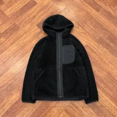 S ユニクロ x ホワイトマウンテニアリング フリース フード ジップアップ