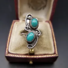 サウスウェスタンジュエリー 米国 ヴィンテージ シルバー リング 銀 指輪 ターコイズ 2石 フローラル 植物モチーフ 存在感 Y16-C