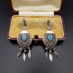 ターコイズ フェザー シルバー ピアス Dave Skrets ナバホ - メルカリ