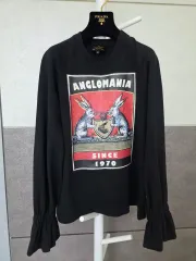 2025年最新】ヴィヴィアン うさぎの人気アイテム - メルカリ