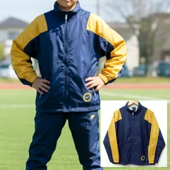 お子様の運動時に◎【NIKE】ナイキ ウィンドブレーカー ジップアップ ナイロントラック ジャケット アウター 秋冬 屋外 防寒 練習 部活動 スポ少 ランニング トレーニング ロゴ ワッペン ネイビー キッズ 子ども  サイズ L /M39738ja