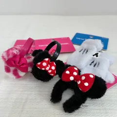 【ディズニー　ストラップ4点セット】　チャーム　カチューシャ　イヤーマフ　手袋