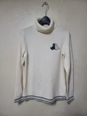 ブラック&ホワイト カシミアブレンド タートルネック ニット