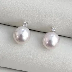 あこや本真珠 テリ抜群 K18WGピアス 8-8.5mm ダイヤモンド