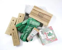 【新品】ガーデニング 園芸など おまとめ / WILLIAM MORRIS AT HOME GARDENING GLOVE & CREAM / 水でうすめる有機液肥 3個SET (#DPT7K)のサムネイル