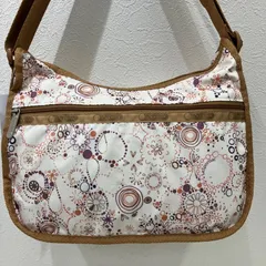 7476　LeSportsac レスポートサック　ショルダーバッグ　クラシックホーボー　キャメル　花柄　ハート　レディース　軽量　カジュアル　シンプル