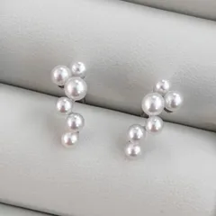 あこや本真珠 テリ抜群 K18WGピアス 3-4mm ぶどう