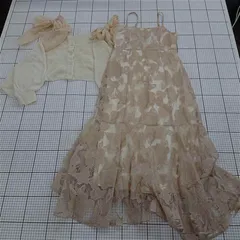 ◇ Θ ワンピース ナイスクラップ NICE CLAUP レースキャミワンピース＋ボレロセット ベージュ系 レディースF E  【1511060033321】