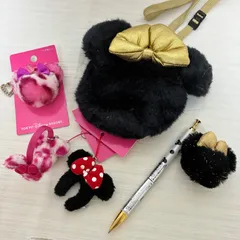 【ディズニー　ファーアイテム5点セット】ボールペン　ストラップ　ネックポーチ（ポシェット）　ヘアゴム　平成レトロ