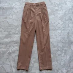 アースミュージック&エコロジー S タックテーパードパンツ ピンクベージュ クロップド丈