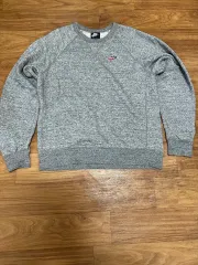 100 NIKE トレーナー