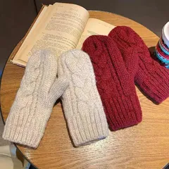 手袋 ミトン レディース 裏起毛 ボア ニット グローブ ムートン ケーブル編み 冬 秋冬 暖かい 防寒 かわいい