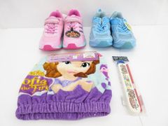 Item thumbnail for item e0d9adda-45fe-481c-9623-9daf07f5717e