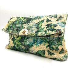 Item thumbnail for item 220cf450-0e3b-456a-bc3b-deb7dffd66b7