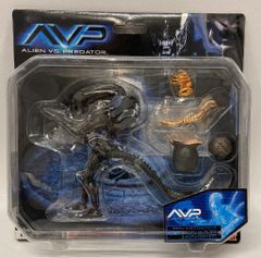 AVP x TOUMA デフォルメフィギュア エイリアンVS.プレデター - メルカリ