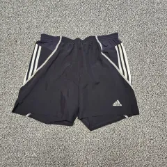 105 アディダス ハーフパンツ (2101)