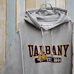 HB120☆チャンピオン☆スウェットパーカー☆カレッジロゴ刺繍☆犬☆XL相当