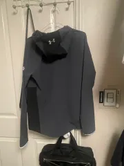 UNDER ARMOUR アンダーアーマー ランニング用 ウィンドブレーカー ジャケット m