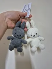 ミッフィー コーデュロイ ぬいぐるみ キーホルダー グレー/白