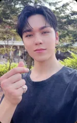 【中古】コレクションカード(男性) SEVENTEEN/VERNON(バーノン)/CD「ALWAYS YOURS」SEVENTEEN TOUR ’FOLLOW’ TO JAPAN来場者限定SEVENTEEN Weverse Shop JAPAN予約特典フォトカ