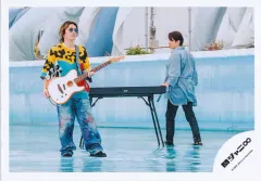 【中古】生写真(ジャニーズ) 関ジャニ∞/村上信五・安田章大/横型・全身/シングル「喝采」MV＆ジャケ写オフショット/公式生写真