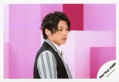 【中古】生写真(ジャニーズ) Hey! Say! JUMP/高木雄也/横型・バストアップ・衣装白黒グレー・体右向き/アルバム「SENSE or LOVE」MV＆ジャケ写撮影オフショット/公式生写真