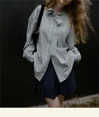 文芸 蝶ネクタイ 上着 ストライプ シャツ ブラウス (T)