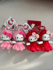 ハローキティ いちご ぬいぐるみ キーホルダー ミニ