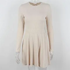 Aライン ラウンドネック 背透けて パールボタン 長袖 ワンピース (T)