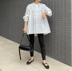 hibiniti frills line blouseヒビニチ ホワイト - メルカリ
