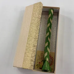 【美品】 帯締め 逸品 無形文化財 有職組紐 道明 フォーマル 金糸 緑 正絹 和装小物  【中古】