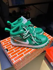 ナイキ オフホワイト エアフォース パイングリーン ミッド 255