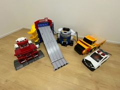 トミカ　ファイヤーステーション、デカパトロールカー　トミカ54台まとめ売り トミカ ファイヤーステーション、デカパトロールカー トミカ54台まとめ