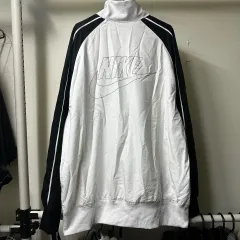 ナイキ エアジョーダン1 ウィンドブレーカー