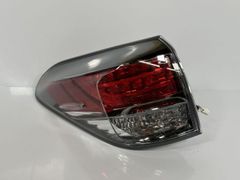 美品 日産 E13ノート オーラ テールランプ - メルカリ