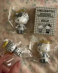 4個セット) ハローキティ ミミ TinyTANチャーム モノクロ ガール シークレット マスコット