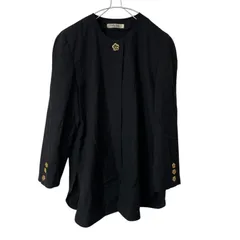 ZM1673【美品】Liliane Burty リリアンビューティー ノーカラージャケット ゴールドボタン ブラック サイズ13のサムネイル