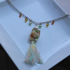 かすみ草ドライフラワーのレジンキューブネックレス ハンドメイド oh-00398