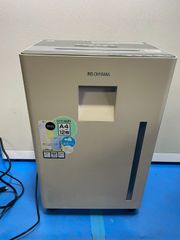 Item thumbnail for item 35b34ae9-4f11-425e-8fc9-32a007ec354e