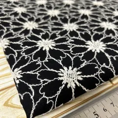 縦100cm×横95cm 刺繍生地