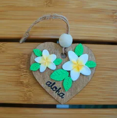 ウッド オーナメント プルメリア　ホワイト