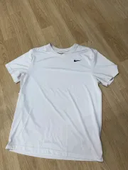 ナイキ 白半袖 Tシャツ