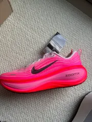 ナイキ ボメロ PLUS ピンク 270mm - メルカリ