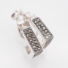 Item thumbnail for item de7e070f-43e6-45b3-9023-e945258fc6dc