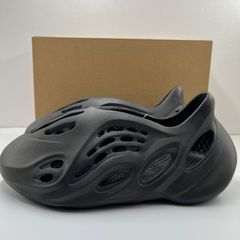 yeezyfoamrunner onyxイージーフォームランナー オニキス - メルカリ