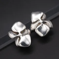 2025年最新】アンジェラカミングス ピアスの人気アイテム - メルカリ