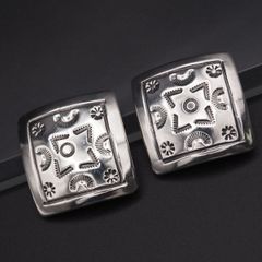 Item thumbnail for item c244c55c-28f3-4289-a80c-abed758bab40